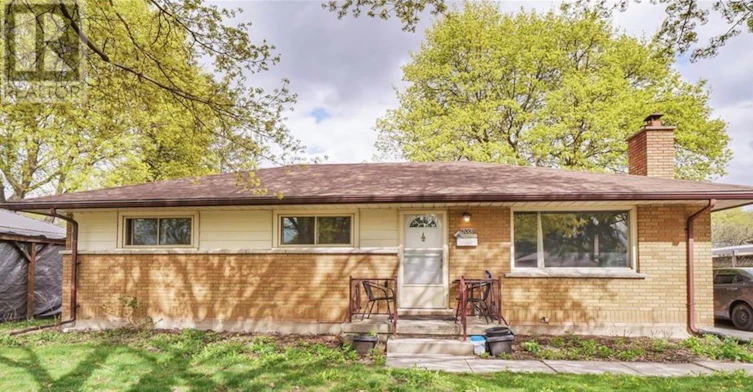 200 Renfro Crescent, London, ON, N5V 3B7
