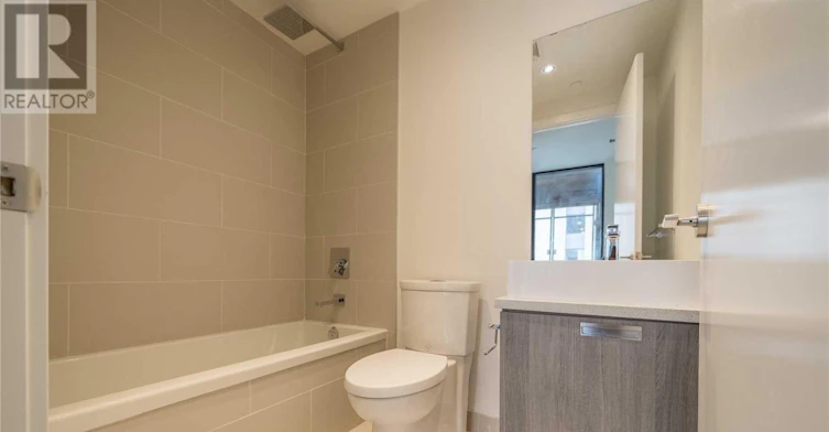 309-246 Logan Avenue, Toronto, ON, M4M 0E9 - 10