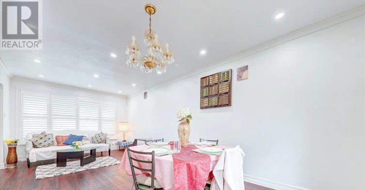 50 Chestnut Crescent, Toronto, ON, M1L 1Y5 - 8