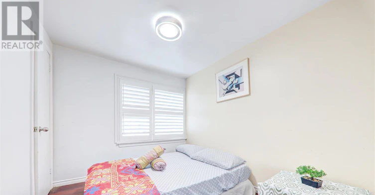 50 Chestnut Crescent, Toronto, ON, M1L 1Y5 - 14