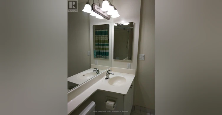 331-3888 Duke Of York Boulevard, Mississauga, ON, L5B 4P5 - 11