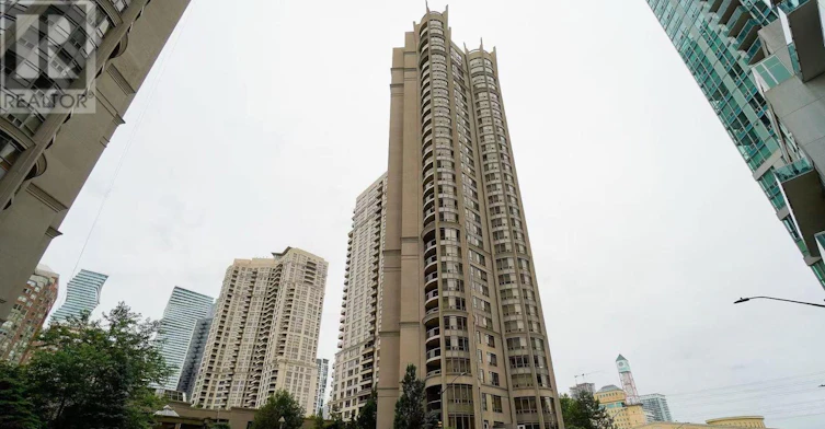 331-3888 Duke Of York Boulevard, Mississauga, ON, L5B 4P5