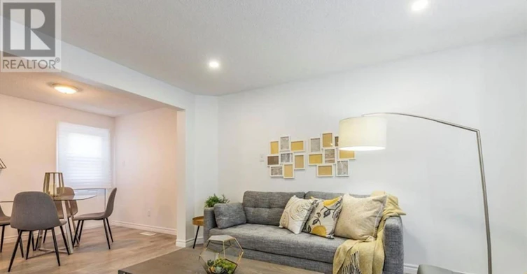 224-A Portsmouth Gate, Waterloo, ON, N2T 2H9 - 3