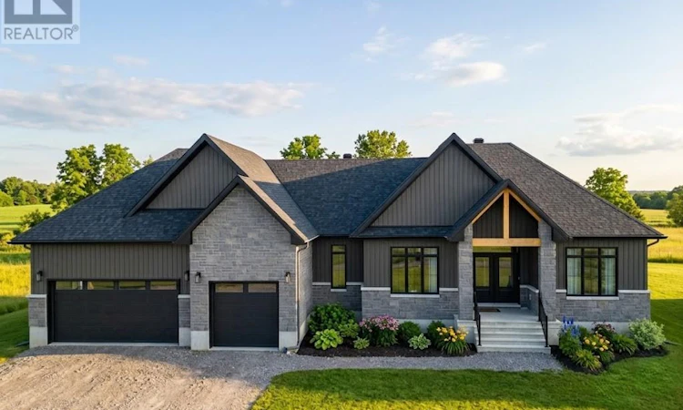 224 Trudeau Crescent
