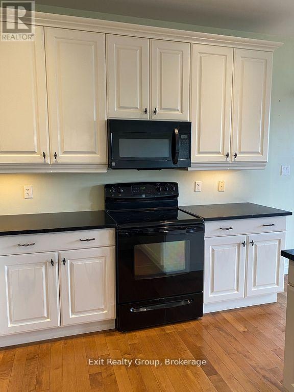 18100 Telephone Road, Quinte West, ON, K8V 5P4 - 6