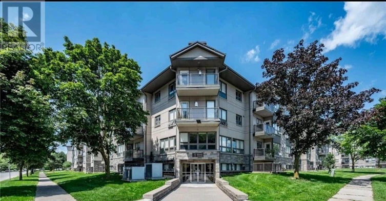 208-1 Jacksway Crescent, London, ON, N5X 3T5