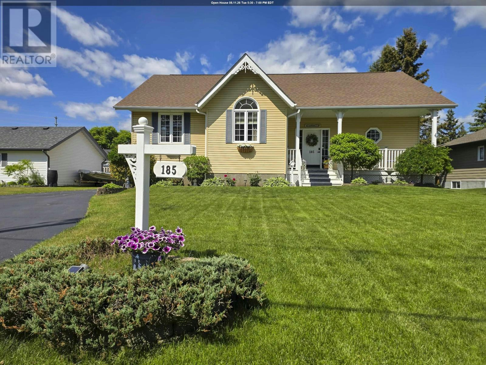 185 Ridgecrest Road, Thunder Bay, ON, P7B 7A1