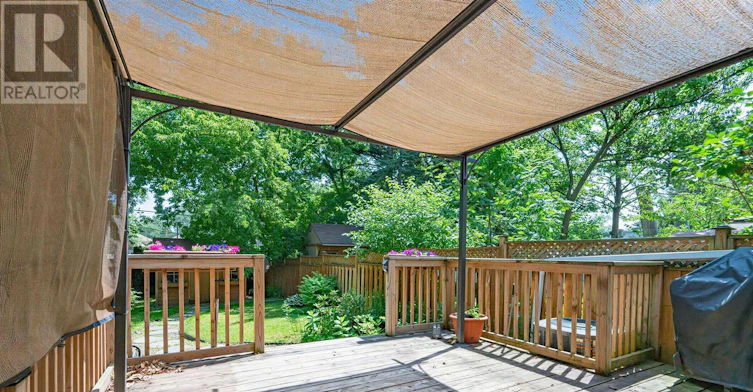25 Kenworthy Avenue, Toronto, ON, M1L 3B1 - 21