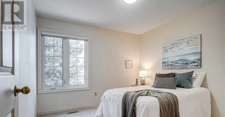 MAIN-128 Adam Place, Newmarket, ON, L3Y 8C4 - 14