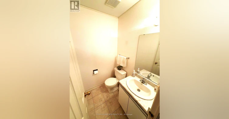 MAIN-128 Adam Place, Newmarket, ON, L3Y 8C4 - 23