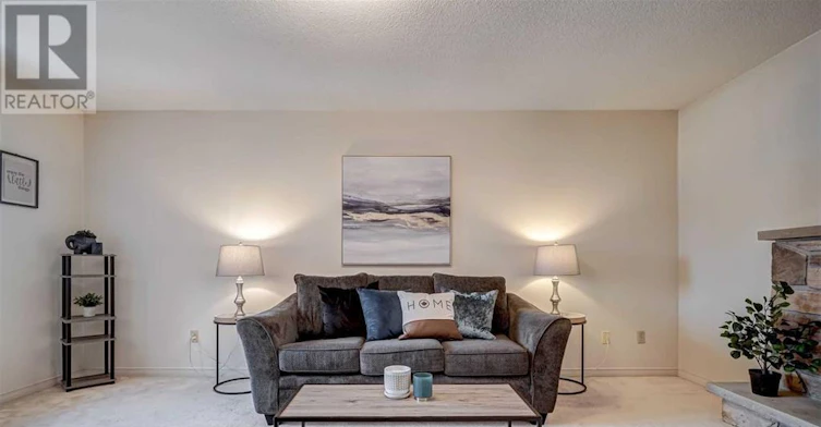 MAIN-128 Adam Place, Newmarket, ON, L3Y 8C4 - 8