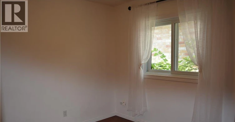 49-461 Columbia Street W, Waterloo, ON, N2T 2P5 - 11