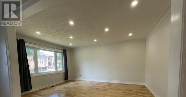 MAIN F-69 Madawaska Avenue, Toronto, ON, M2M 2R2 - 2