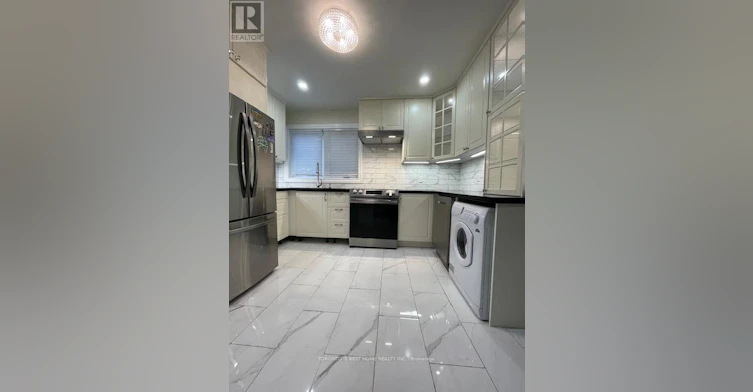 MAIN F-69 Madawaska Avenue, Toronto, ON, M2M 2R2 - 9