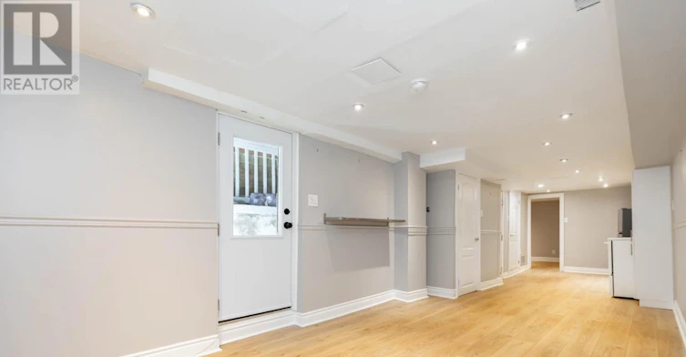 BSMT-1316 Queen Street E, Toronto, ON, M4L 1C5 - 2