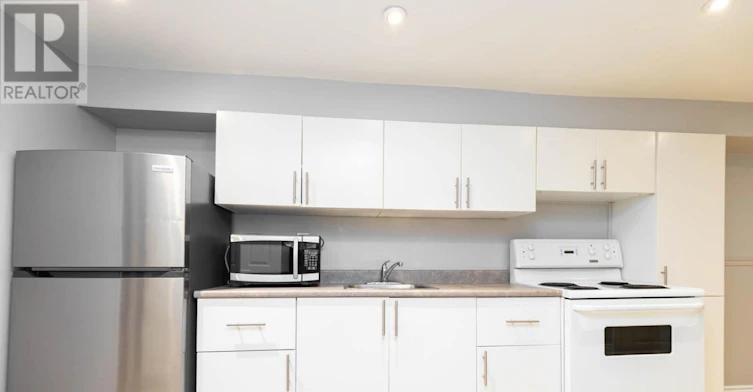 BSMT-1316 Queen Street E, Toronto, ON, M4L 1C5 - 7