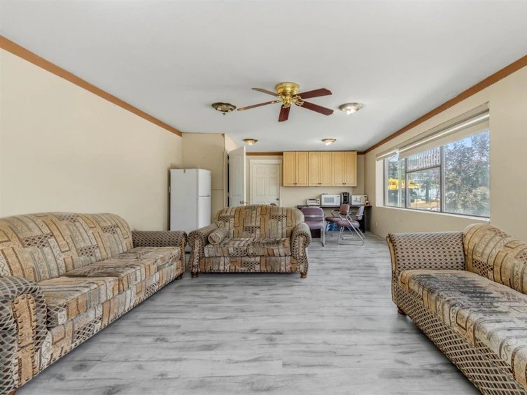 12050 90 Avenue, Surrey, BC, V3V 1B5 - 18