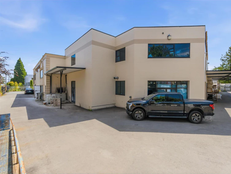 12050 90 Avenue, Surrey, BC, V3V 1B5 - 2