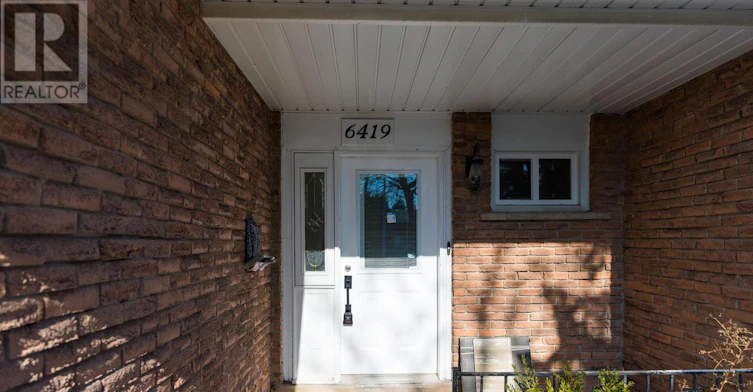 UPPER-6419 Chaumont Crescent, Mississauga, ON, L5N 2M7 - 2