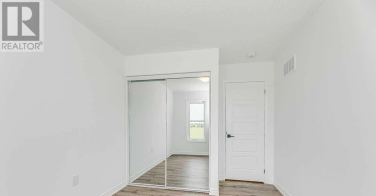 34-980 Logan Drive, Milton, ON, L9T 7E7 - 24