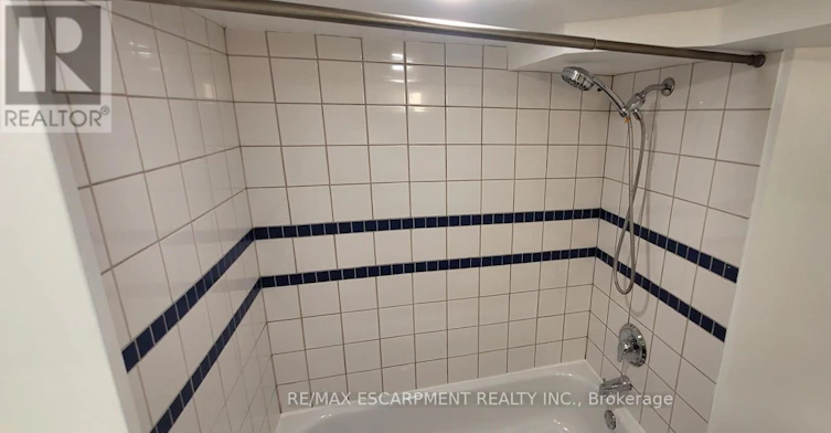 LOWER LEVEL-98 Limeridge Road E, Hamilton, ON, L9A 2S3 - 20
