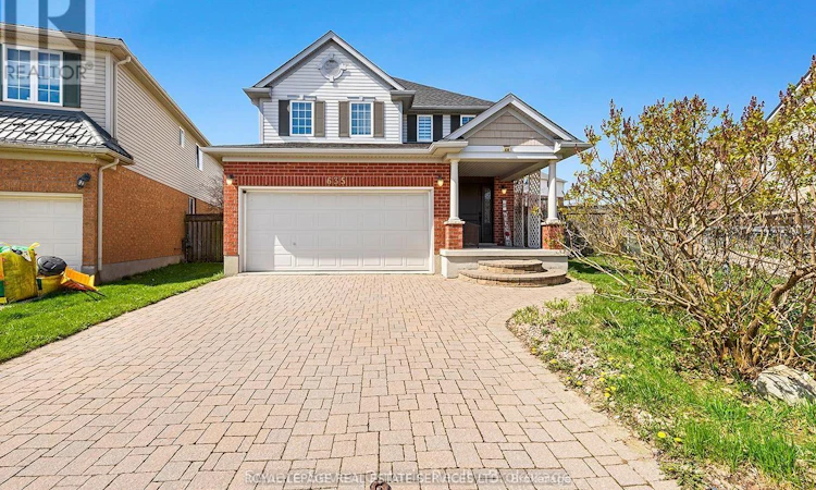 635 Commonwealth Crescent