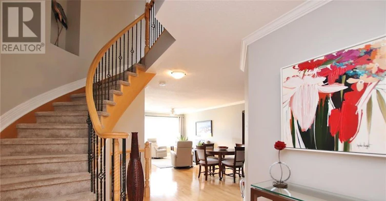 61 Scampton Drive, Ottawa, ON, K2W 1E7 - 3