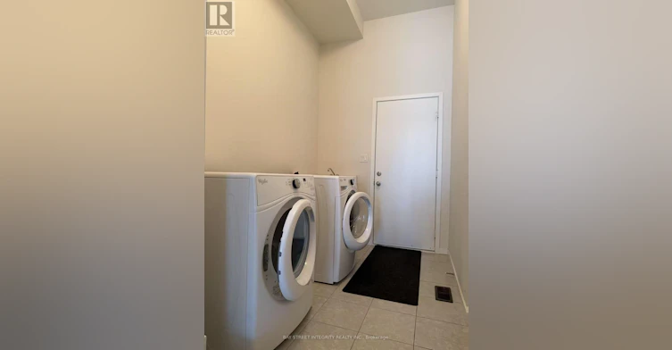 216 Elyse Court, Aurora, ON, L4G 2C9 - 11