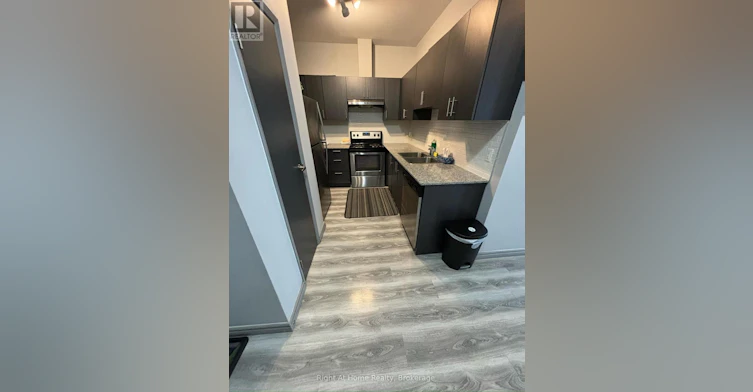 F107-275 Larch Street, Waterloo, ON, N2L 0J3 - 16