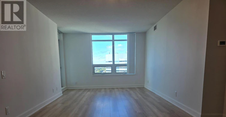 2315-17 Anndale Drive, Toronto, ON, M2N 2W7 - 9