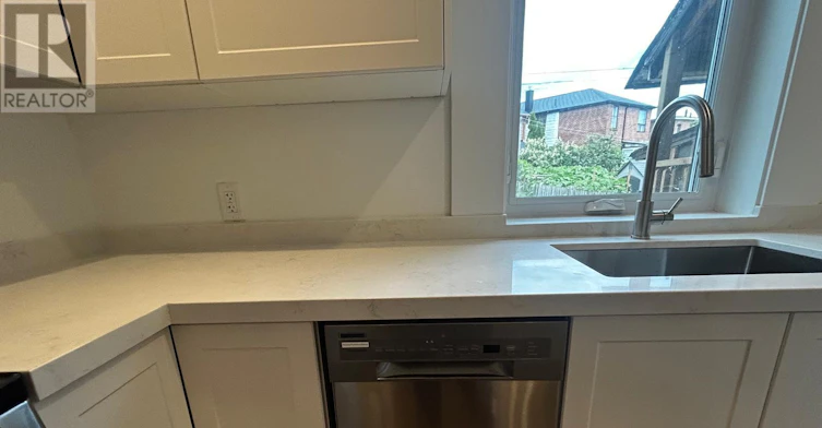 2-659 Vaughan Road, Toronto, ON, M6E 2Y4 - 14
