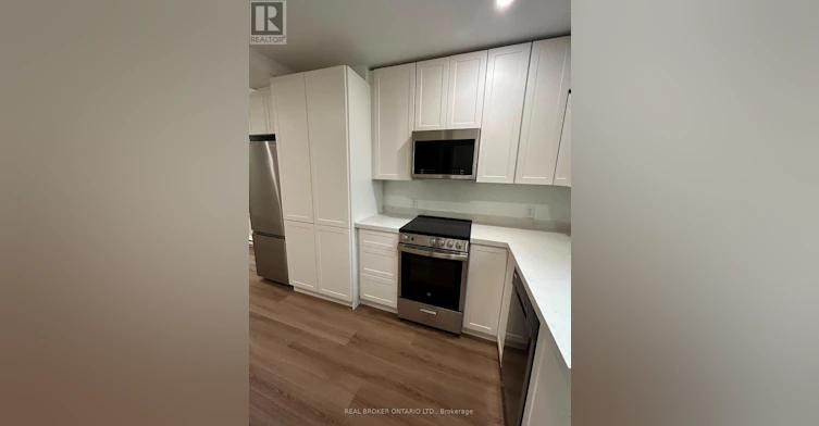 2-659 Vaughan Road, Toronto, ON, M6E 2Y4 - 9