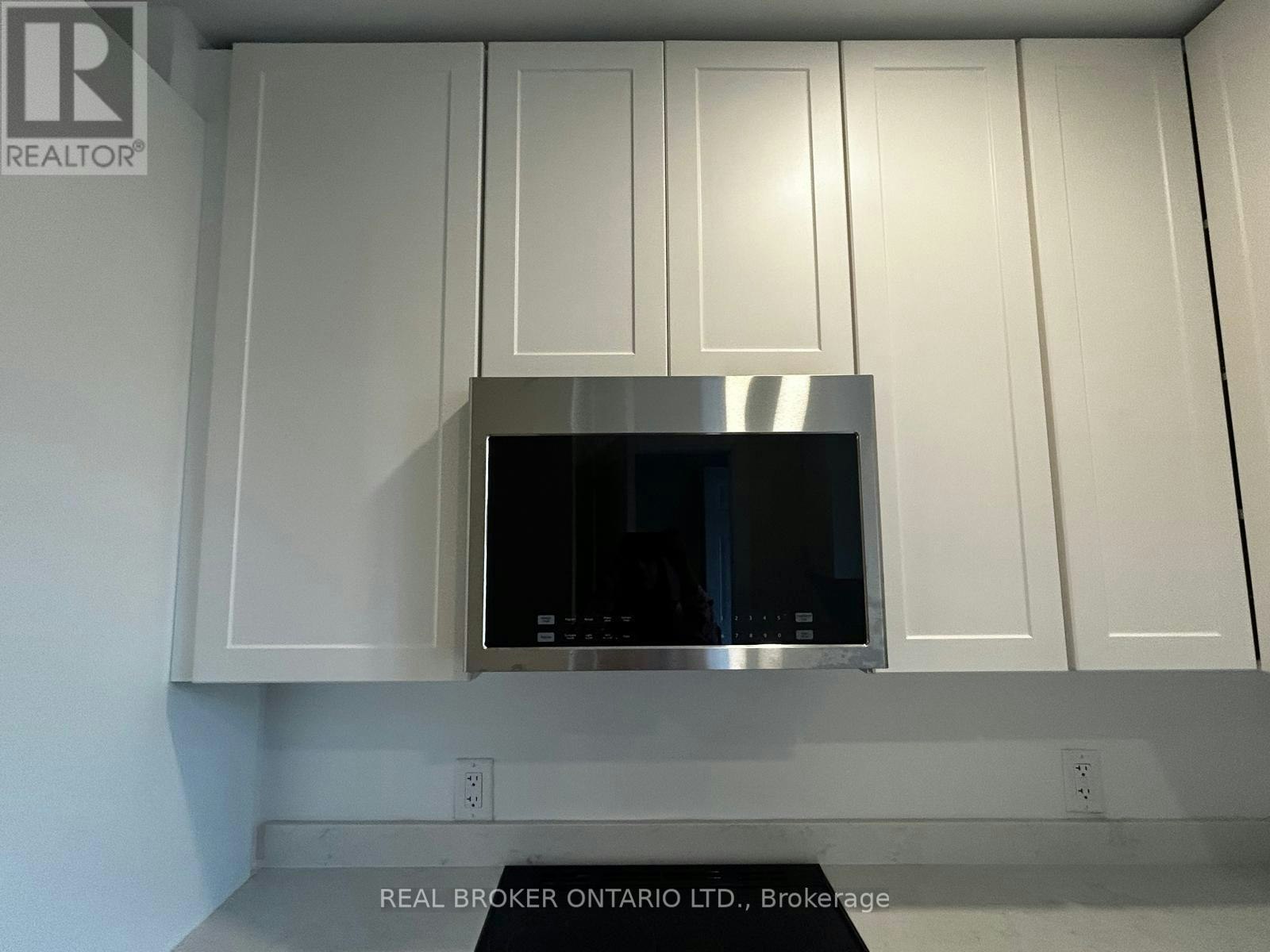 2-659 Vaughan Road, Toronto, ON, M6E 2Y4 - 12