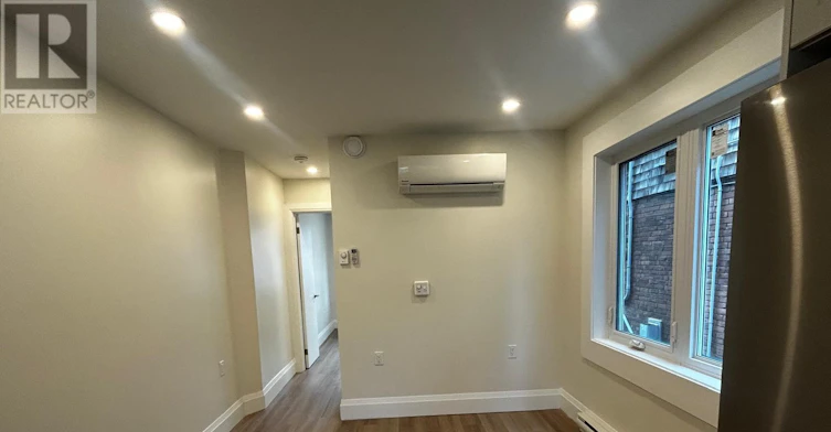 2-659 Vaughan Road, Toronto, ON, M6E 2Y4 - 7
