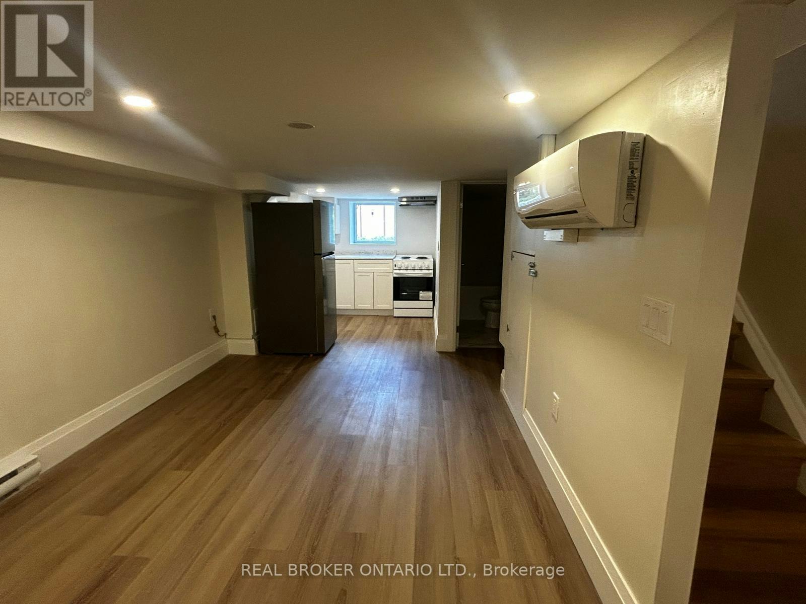 3-659 Vaughan Road, Toronto, ON, M6E 2Y4 - 3