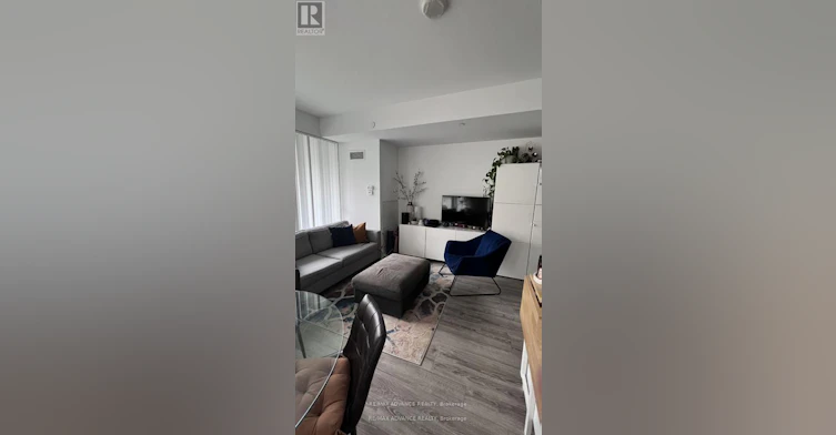1007-42 Charles Street E, Toronto, ON, M4Y 0B7 - 2
