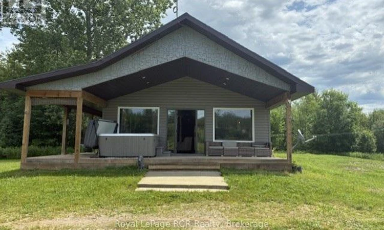 382162 17 Concession Road E