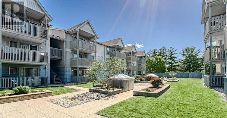 115-2010 Cleaver Avenue, Burlington, ON, L7M 4C1 - 2