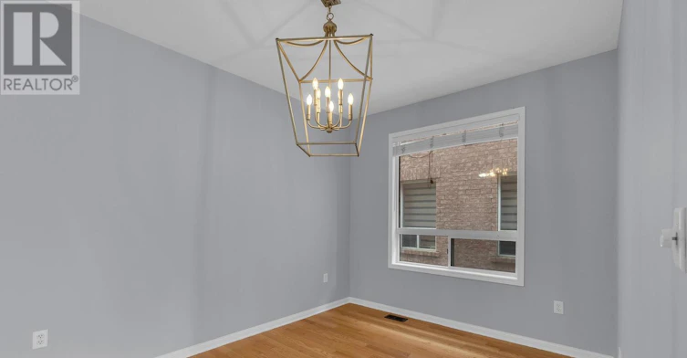 16 Raccoon Street, Brampton, ON, L6S 6L4 - 5