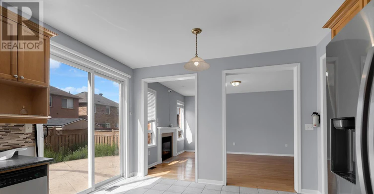 16 Raccoon Street, Brampton, ON, L6S 6L4 - 14