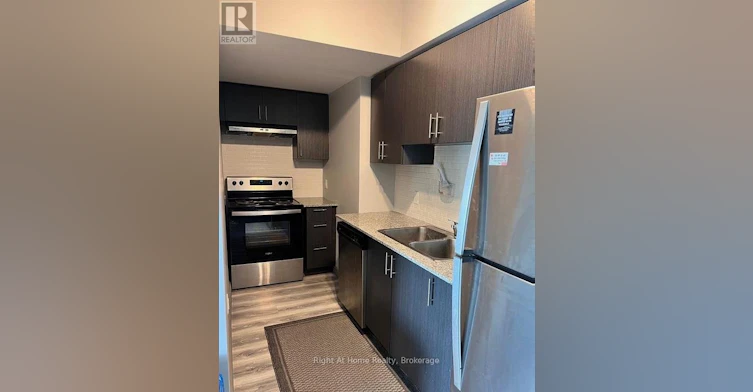 B311-275 Larch Street, Waterloo, ON, N2L 0J2 - 6
