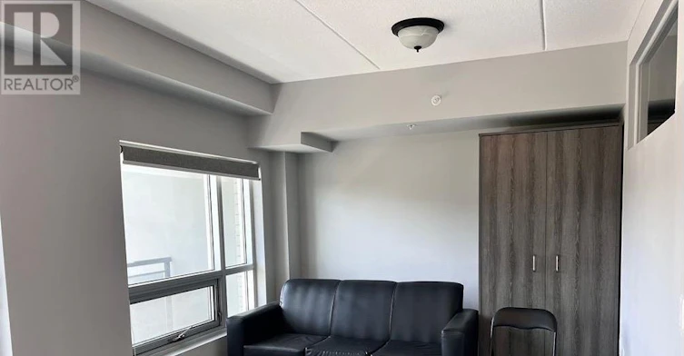 B311-275 Larch Street, Waterloo, ON, N2L 0J2 - 4