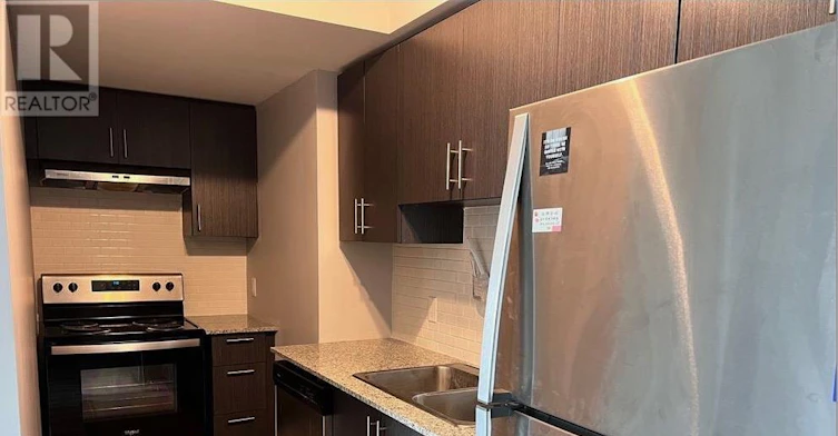 B311-275 Larch Street, Waterloo, ON, N2L 0J2 - 7