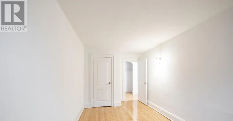 23-6 Kingston Road, Toronto, ON, M4L 2S4 - 3