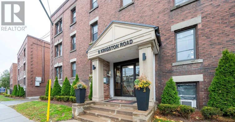 58-8 Kingston Road, Toronto, ON, M4L 2S4