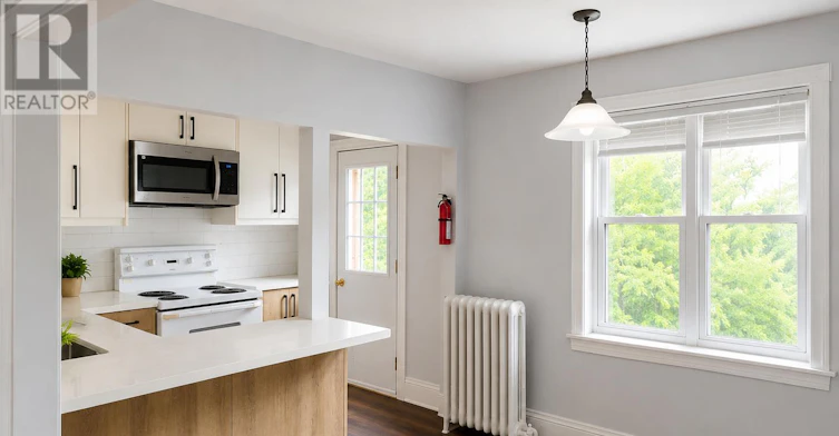 44 Hillside Avenue, Toronto, ON, M8V 1S6