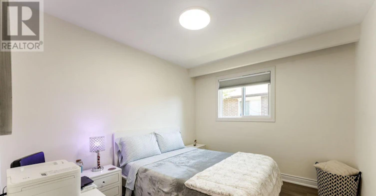 UPPER-540 Cavell Drive, Mississauga, ON, L5B 2N9 - 16