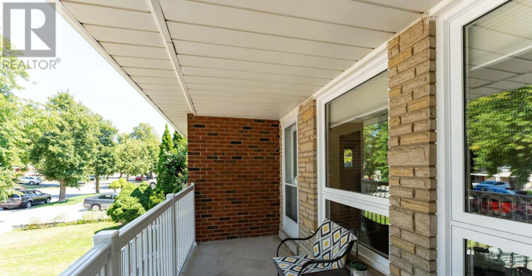 UPPER-540 Cavell Drive, Mississauga, ON, L5B 2N9 - 14