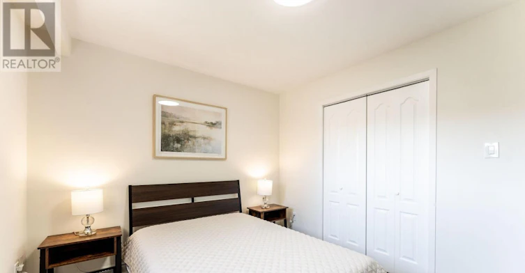 UPPER-540 Cavell Drive, Mississauga, ON, L5B 2N9 - 20