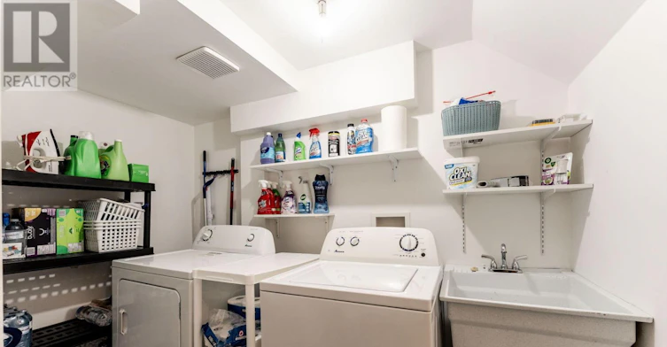 UPPER-540 Cavell Drive, Mississauga, ON, L5B 2N9 - 24